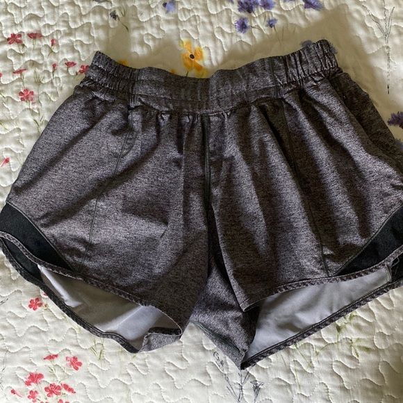 lululemon shorts - Picture 1 of 4